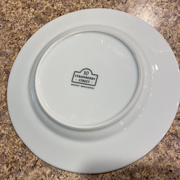 4 Christmas Song Assorted Plates 10 Strawberry Street Holiday - Picture 13 of 16